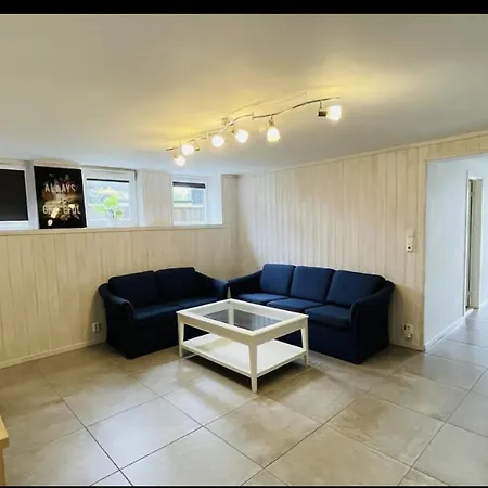 One Bedroom In Honefoss *